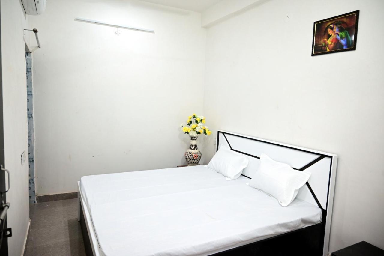 Devargh Residency Varanasi Ngoại thất bức ảnh